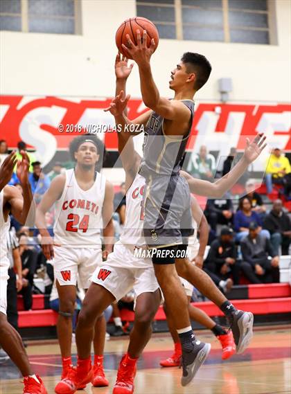 Thumbnail 2 in Bishop Montgomery vs. Westchester (Trevor Ariza Tip-off Classic) photogallery.