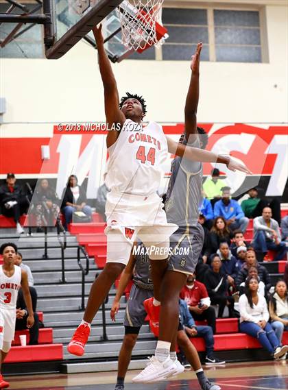 Thumbnail 1 in Bishop Montgomery vs. Westchester (Trevor Ariza Tip-off Classic) photogallery.