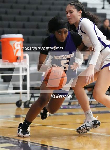 Thumbnail 3 in Montgomery @ College Station photogallery.