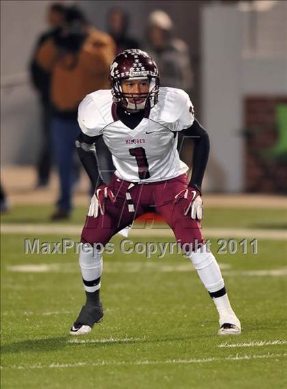 Thumbnail 3 in Mildred vs. Cisco (2A Division 2 Semifinal) photogallery.