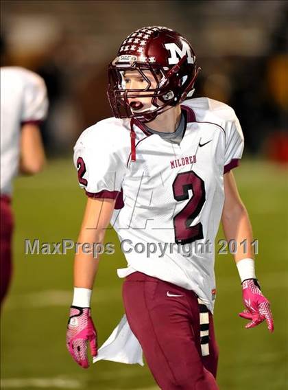 Thumbnail 1 in Mildred vs. Cisco (2A Division 2 Semifinal) photogallery.