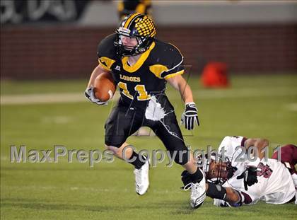Thumbnail 1 in Mildred vs. Cisco (2A Division 2 Semifinal) photogallery.