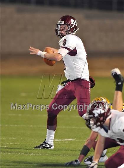 Thumbnail 3 in Mildred vs. Cisco (2A Division 2 Semifinal) photogallery.