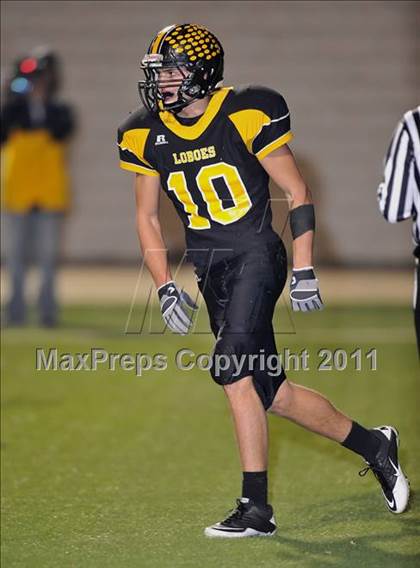 Thumbnail 3 in Mildred vs. Cisco (2A Division 2 Semifinal) photogallery.