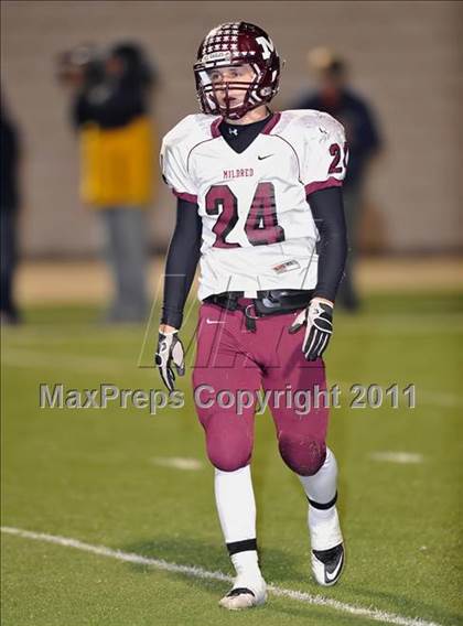 Thumbnail 3 in Mildred vs. Cisco (2A Division 2 Semifinal) photogallery.