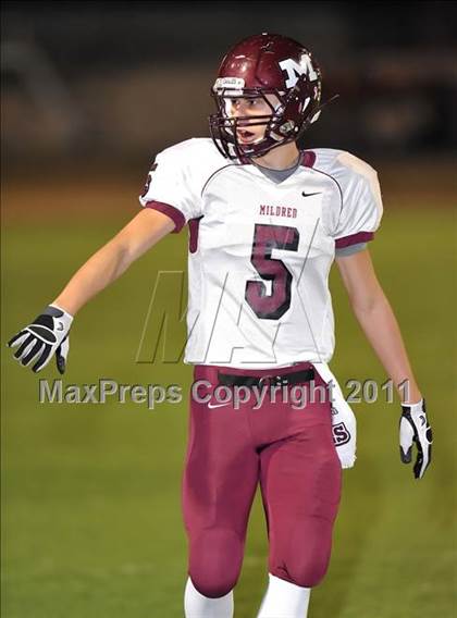 Thumbnail 2 in Mildred vs. Cisco (2A Division 2 Semifinal) photogallery.