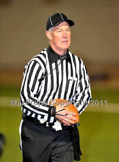 Thumbnail 3 in Mildred vs. Cisco (2A Division 2 Semifinal) photogallery.