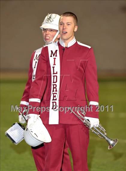 Thumbnail 3 in Mildred vs. Cisco (2A Division 2 Semifinal) photogallery.