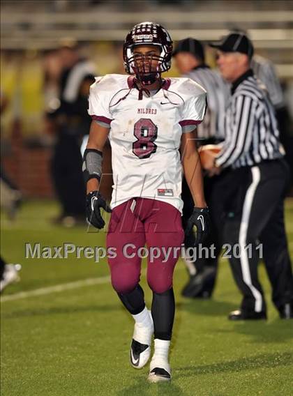 Thumbnail 2 in Mildred vs. Cisco (2A Division 2 Semifinal) photogallery.
