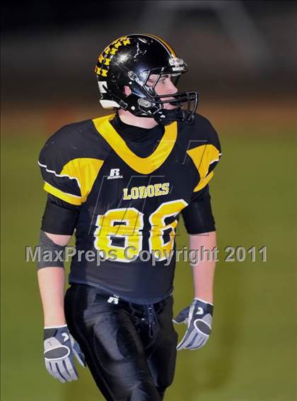 Thumbnail 2 in Mildred vs. Cisco (2A Division 2 Semifinal) photogallery.