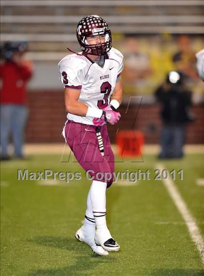 Thumbnail 1 in Mildred vs. Cisco (2A Division 2 Semifinal) photogallery.