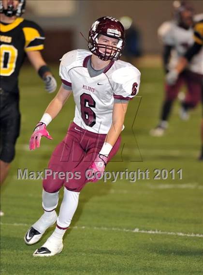 Thumbnail 1 in Mildred vs. Cisco (2A Division 2 Semifinal) photogallery.