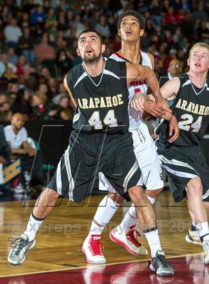 Thumbnail 2 in Arapahoe vs. Denver East (CHSAA 5A Great 8) photogallery.