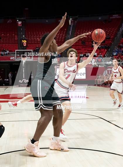 Thumbnail 2 in Bountiful vs. Springville (UHSAA 5A Quarterfinal) photogallery.