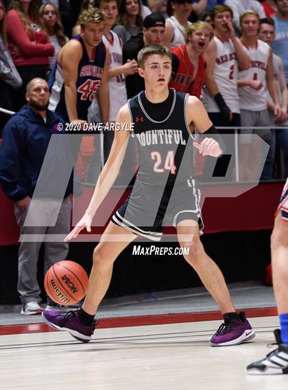 Thumbnail 1 in Bountiful vs. Springville (UHSAA 5A Quarterfinal) photogallery.