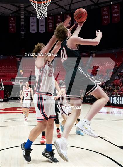 Thumbnail 1 in Bountiful vs. Springville (UHSAA 5A Quarterfinal) photogallery.