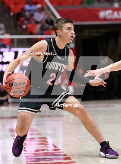 Thumbnail 2 in Bountiful vs. Springville (UHSAA 5A Quarterfinal) photogallery.