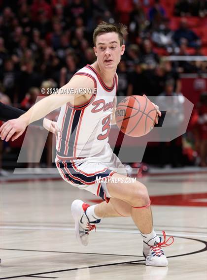 Thumbnail 2 in Bountiful vs. Springville (UHSAA 5A Quarterfinal) photogallery.