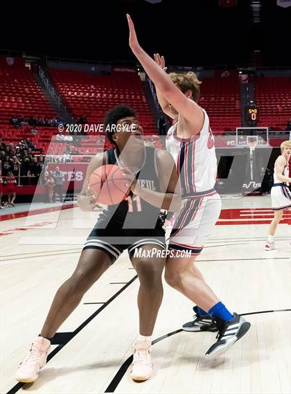 Thumbnail 1 in Bountiful vs. Springville (UHSAA 5A Quarterfinal) photogallery.