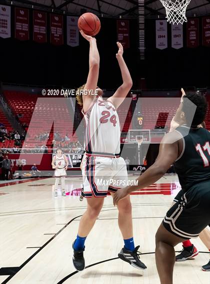 Thumbnail 1 in Bountiful vs. Springville (UHSAA 5A Quarterfinal) photogallery.