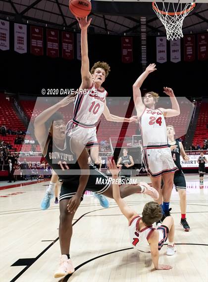 Thumbnail 1 in Bountiful vs. Springville (UHSAA 5A Quarterfinal) photogallery.