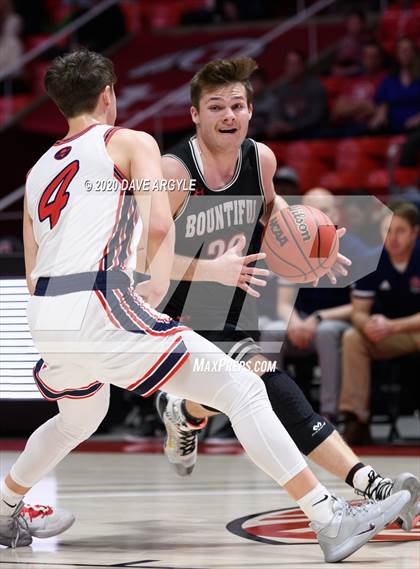 Thumbnail 2 in Bountiful vs. Springville (UHSAA 5A Quarterfinal) photogallery.