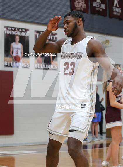 Thumbnail 1 in Edmond Santa Fe vs. Edmond Memorial photogallery.