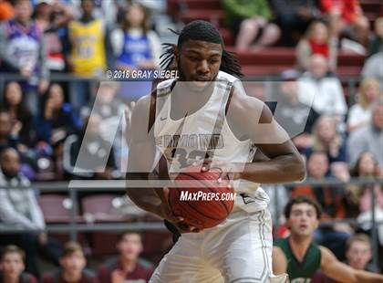 Thumbnail 3 in Edmond Santa Fe vs. Edmond Memorial photogallery.