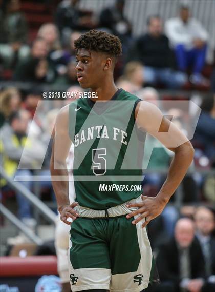 Thumbnail 3 in Edmond Santa Fe vs. Edmond Memorial photogallery.