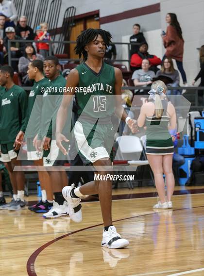 Thumbnail 2 in Edmond Santa Fe vs. Edmond Memorial photogallery.