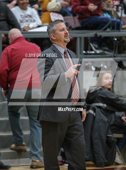 Thumbnail 1 in Edmond Santa Fe vs. Edmond Memorial photogallery.