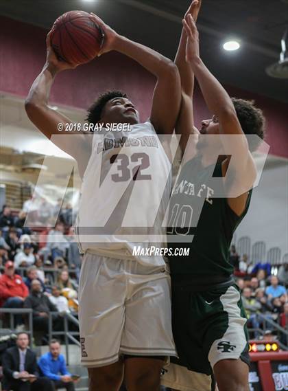 Thumbnail 2 in Edmond Santa Fe vs. Edmond Memorial photogallery.