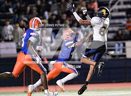 Thumbnail 2 in Lincoln @ Santa Teresa photogallery.