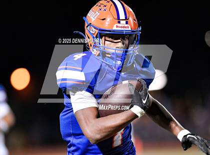 Thumbnail 2 in Lincoln @ Santa Teresa photogallery.