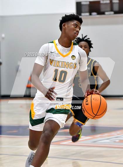 Thumbnail 3 in Birmingham vs. Vanden (Fortune Showcase) photogallery.