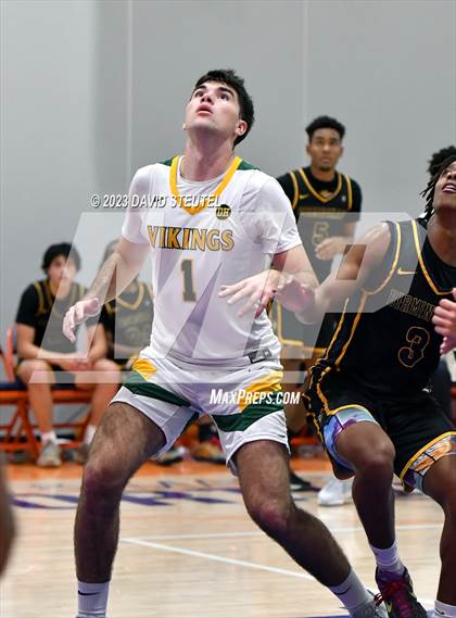 Thumbnail 2 in Birmingham vs. Vanden (Fortune Showcase) photogallery.