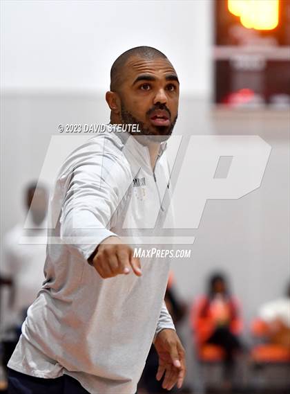 Thumbnail 3 in Birmingham vs. Vanden (Fortune Showcase) photogallery.