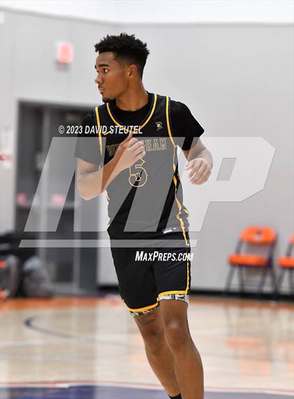 Thumbnail 3 in Birmingham vs. Vanden (Fortune Showcase) photogallery.