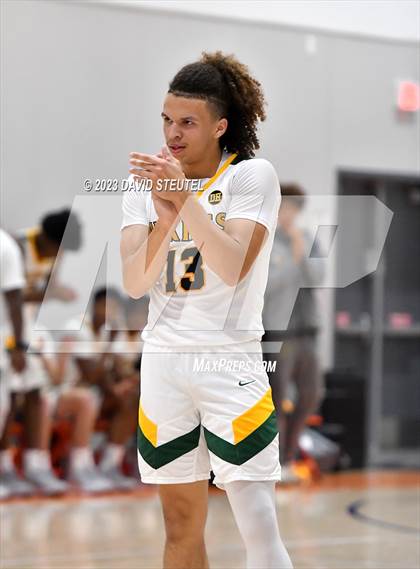 Thumbnail 2 in Birmingham vs. Vanden (Fortune Showcase) photogallery.