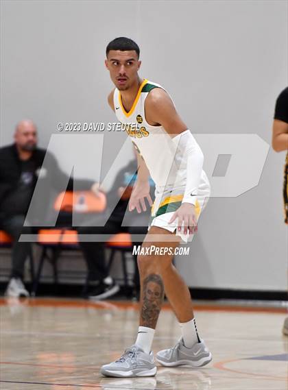 Thumbnail 3 in Birmingham vs. Vanden (Fortune Showcase) photogallery.