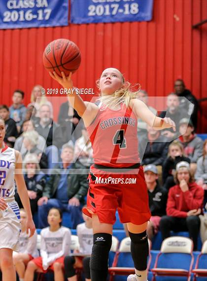 Thumbnail 2 in Oklahoma Christian vs Crossings Christian photogallery.