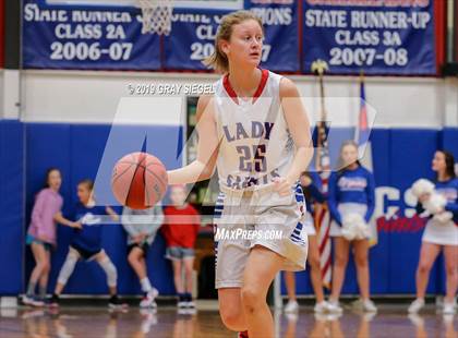 Thumbnail 2 in Oklahoma Christian vs Crossings Christian photogallery.