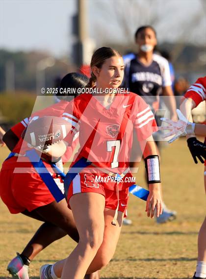 Thumbnail 1 in Washington vs New Bern photogallery.