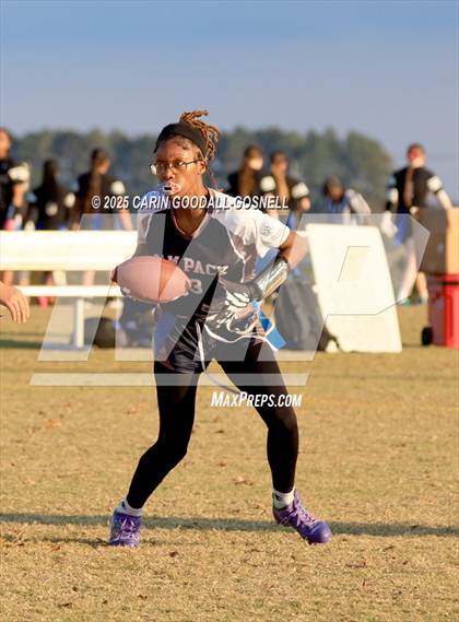 Thumbnail 2 in Washington vs New Bern photogallery.