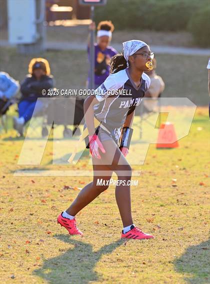 Thumbnail 3 in Washington vs New Bern photogallery.