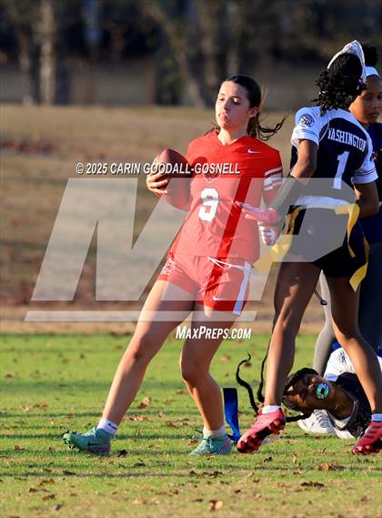 Thumbnail 1 in Washington vs New Bern photogallery.