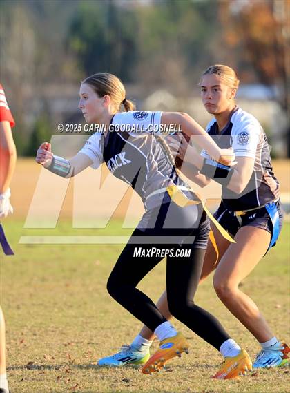 Thumbnail 3 in Washington vs New Bern photogallery.