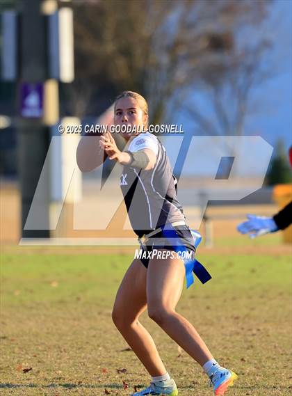 Thumbnail 3 in Washington vs New Bern photogallery.