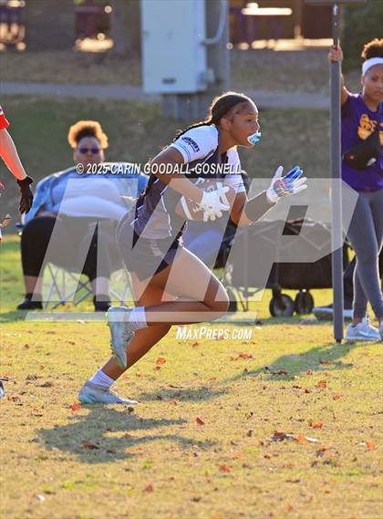 Thumbnail 1 in Washington vs New Bern photogallery.