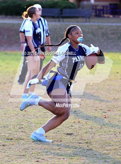 Thumbnail 1 in Washington vs New Bern photogallery.